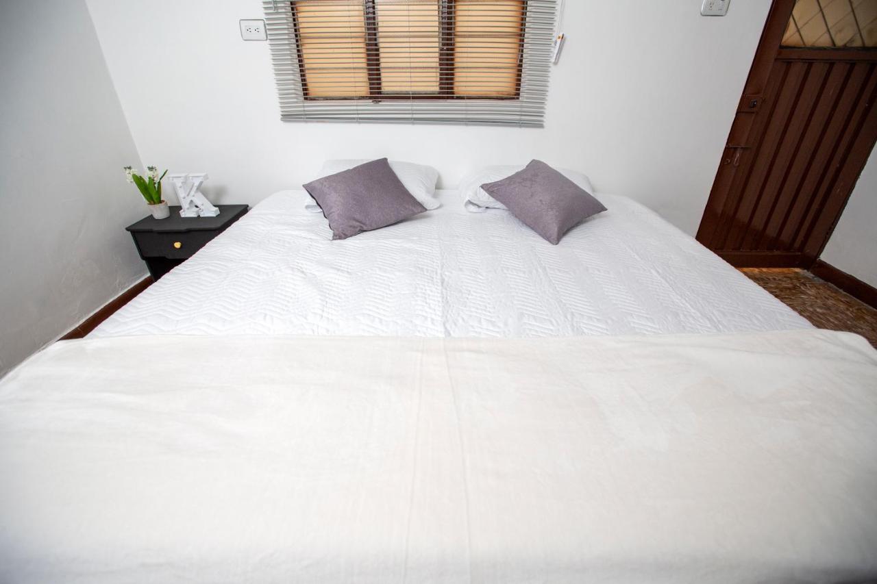 Komodo Alojamiento- Hostal Autoservicio, Ubicado Cerca Al Centro Historico - Bano Privado, Wifi , Cama 2X2 Y Agua Caliente Y Cocina Compartida Popayan Luaran gambar