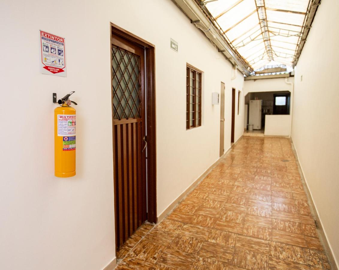 Komodo Alojamiento- Hostal Autoservicio, Ubicado Cerca Al Centro Historico - Bano Privado, Wifi , Cama 2X2 Y Agua Caliente Y Cocina Compartida Popayan Luaran gambar